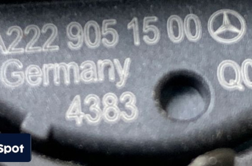 MERCEDES 205 222 CZUJNIK UDERZENIOWY LEWY PRZÓD