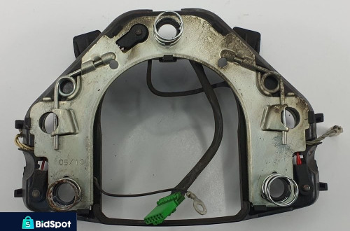 UCHWYT PODUSZKI KIEROWCY VOLVO XC90