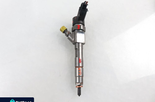 WTRYSKIWACZ RENAULT TRAFIC II 1.9 dCi 7700111014 0445110021