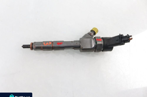 WTRYSKIWACZ RENAULT TRAFIC II 1.9 dCi 7700111014 0445110021