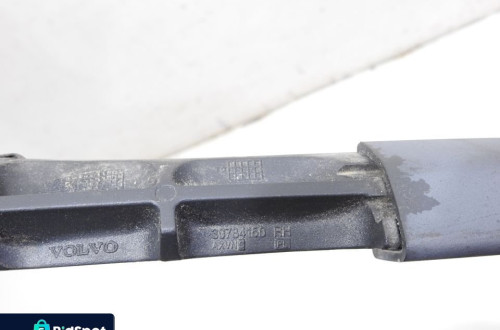 RELING DACHOWY PRAWY VOLVO V50 LIFT