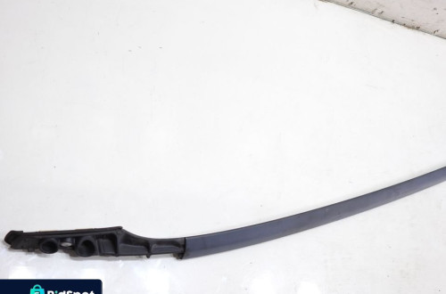 RELING DACHOWY PRAWY VOLVO V50 LIFT