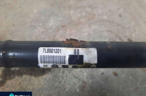 PÓŁOŚ 7L8501201 AUDI Q7 VW TOUAREG 3.0 TDI TYŁ TYLNA