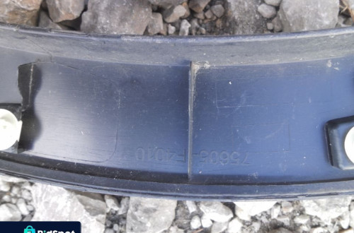 TOYOTA C-HR LISTWA BŁOTNIKA PRAWY TYŁ 75605-F4010