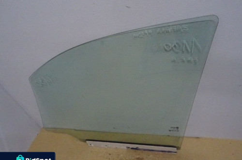 SZYBA BOCZNA DRZWI PRAWY PRZÓD OPEL ZAFIRA A NR1130