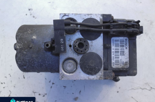 VOLVO V40 1.9 TD POMPA ABS 0273004224