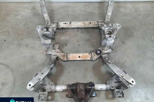 BELKA SANKI WÓZEK TRAWERS ZAWIESZENIE PRZÓD RANGE ROVER L494 VOGUE L405