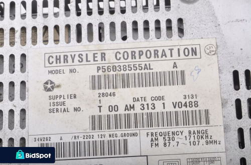 CHRYSLER GRAND VOYAGER IV RADIO P56038555AL