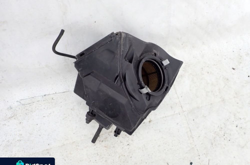 AUDI A4 A5 Q5 OBUDOWA FILTR POWIETRZA 8K0133837