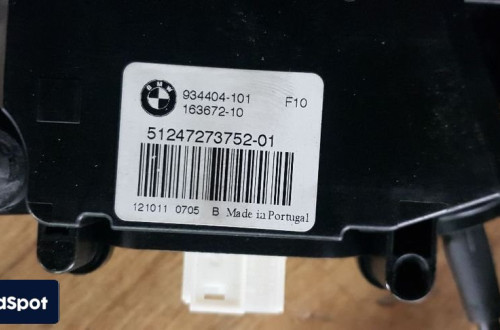 BMW F10 ZAMEK KLAPY TYŁ DOCIĄG  966929