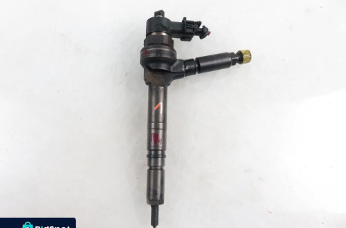 WTRYSKIWACZ OPEL ASTRA H 1.7 CDTI  0445110175
