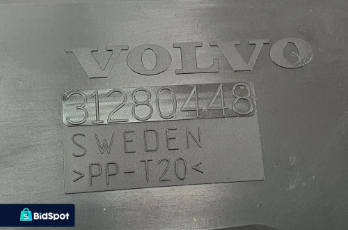 UCHWYT NA LEWAREK VOLVO XC90 31280448