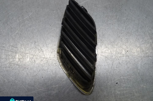SAAB 93 II 02-06 GRILL ATRAPA NERKI KOMPLET