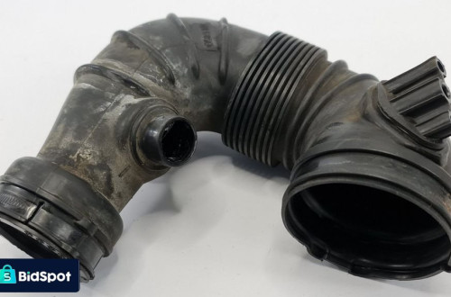 WĄŻ RURA DOLOT POWIETRZA MERCEDES W212 A6510900337