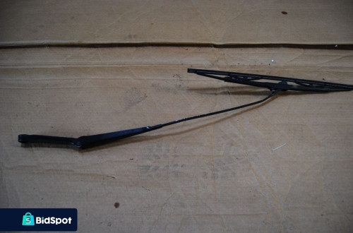RAMIĘ WYCIERACZKI PRAWY PRZÓD 6L1955410C SEAT IBIZA III 6L 6L1955410E