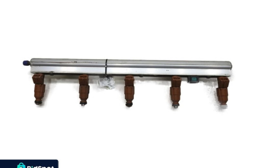 LISTWA WTRYSKOWA VOLVO XC90 I 2.5 T 9186340