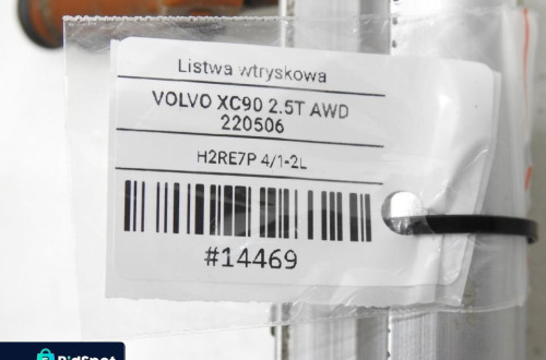 LISTWA WTRYSKOWA VOLVO XC90 I 2.5 T 9186340