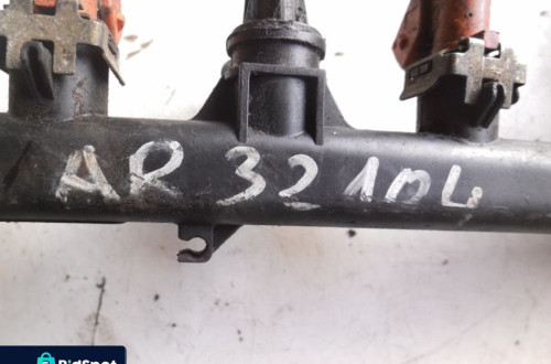 LISTWA WTRYSKOWA ALFA ROMEO 156 2.0 16V 0280151048