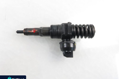 POMPOWTRYSKIWACZ AUDI A4 B6 1.9 TDI  038130073BA 0414720216