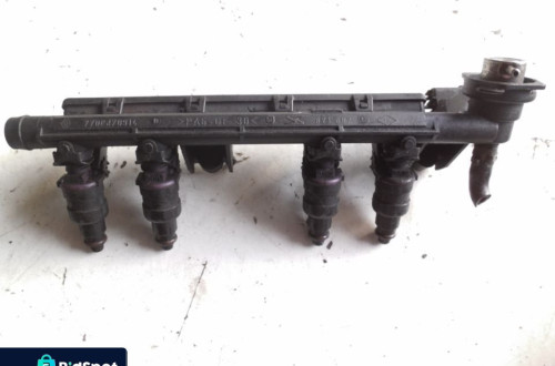 LISTWA WTRYSKOWA KOMPLETNA  RENAULT CLIO II 1.2 7700870914