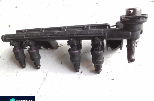 LISTWA WTRYSKOWA KOMPLETNA  RENAULT CLIO II 1.2 7700870914