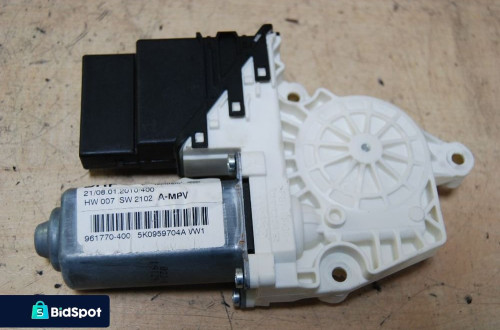 SILNICZEK SZYBY PRAWY TYŁ VW TOURAN CROSS LIFT 5K0959704A