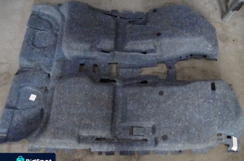 DYWAN WYKŁADZINA PODŁOGA VW GOLF VI 6  KOMBI NR48