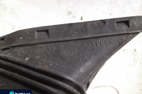 Dolot powietrza do filtra Audi A4 A5 Q5 2.7 3.0