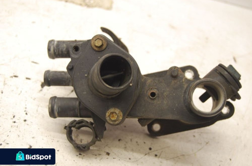 OBUDOWA TERMOSTATU 032121111AP SEAT IBIZA III 1.4 16V VW AUDI SKODA 032121111 032121111AF