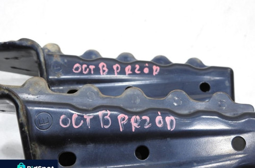 STREFA ZGNIOTU PRZÓD SUBARU OUTBACK IV