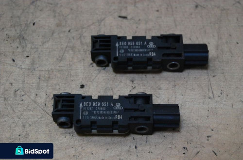 CZUJNIK SENSOR UDERZENIA 8E0959651A AUDI A3 8P SPORTBACK 2.0 TDI