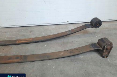 CRAFTER 2E MERCEDES SPRINTER 906 RESOR TYŁ POJEDYNCZY 1 PIÓRO