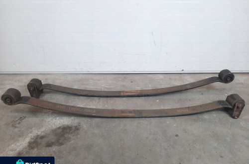 CRAFTER 2E MERCEDES SPRINTER 906 RESOR TYŁ POJEDYNCZY 1 PIÓRO