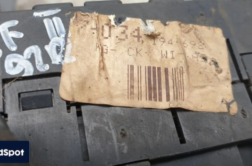 vw golf ii skrzynka bezpieczników 357937039