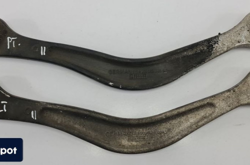 WAHACZ TYŁ TYLNY MERCEDES W220 A2203521105