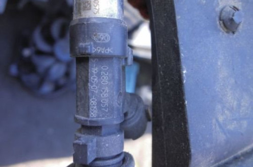 LISTWA WTRYSKOWA PEUGEOT 307 1.6 CITROEN C4 C3 206 0280158057