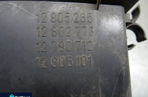 SAAB 93 II 02-06 OBUDOWA FILTRA POWIETRZA