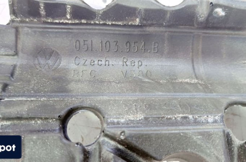 OSŁONA TERMICZNA WYGŁUSZENIE AUDI A6 C8 05L103954B