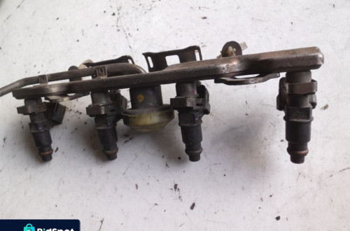 LISTWA WTRYSKOWA WTRYSKI HONDA JAZZ 1.2 KOMPLET POSIADAM DWIE SZT