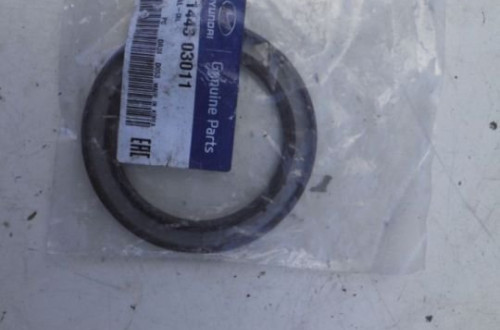 USZCZELNIACZ WAŁU HYUNDAI I10 I20 I30 KIA RIO IV ORYGINAŁ 21443 03011