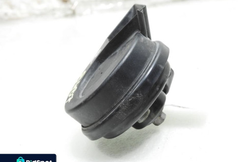 SYGNAŁ KLAKSON PRAWY AUDI A4 B7 8E0951221C
