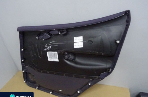 BOCZEK BOCZKI DRZWI MERCEDES W168 LONG LIFT NR360
