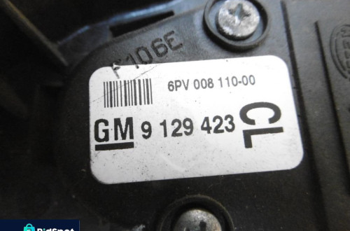 PEDAŁ GAZU OPEL CORSA C