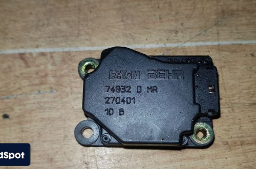 VOLVO S60 S80 V70 SILNICZEK KLAP NAWIEWU 74932