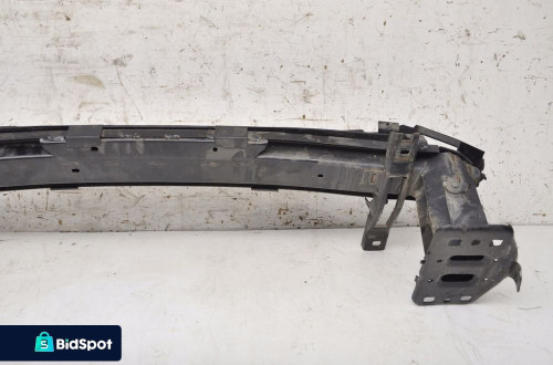 FORD FIESTA MK8 BELKA ZDERZAKA PRZÓD