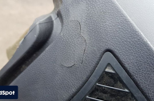 BMW E60 E61 DESKA ROZDZIELCZA PODUSZKA NAPINACZE