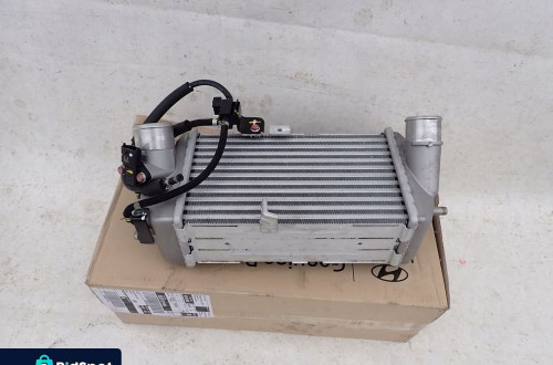 HYUNDAI I20 ACTIVE VELOSTER 11- INTERCOOLER