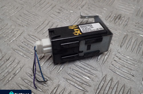 MODUŁ STEROWNIK ZAMKA MAZDA 5 CC65675DZA