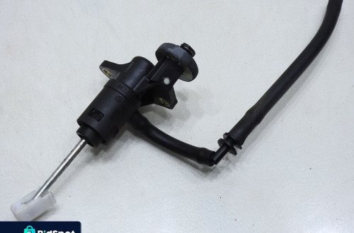 POMPKA SPRZĘGŁA AUDI A4 B7 2.0 TFSI 8E1721401AJ