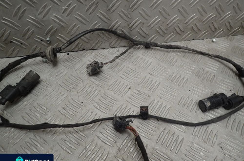 WIĄZKA ZDERZAKA TYŁ AUDI A6 C6 CZUJNIKI